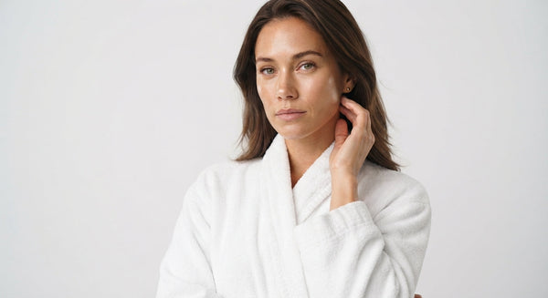 How does hard tap water impact skin sensitivity and barrier function?