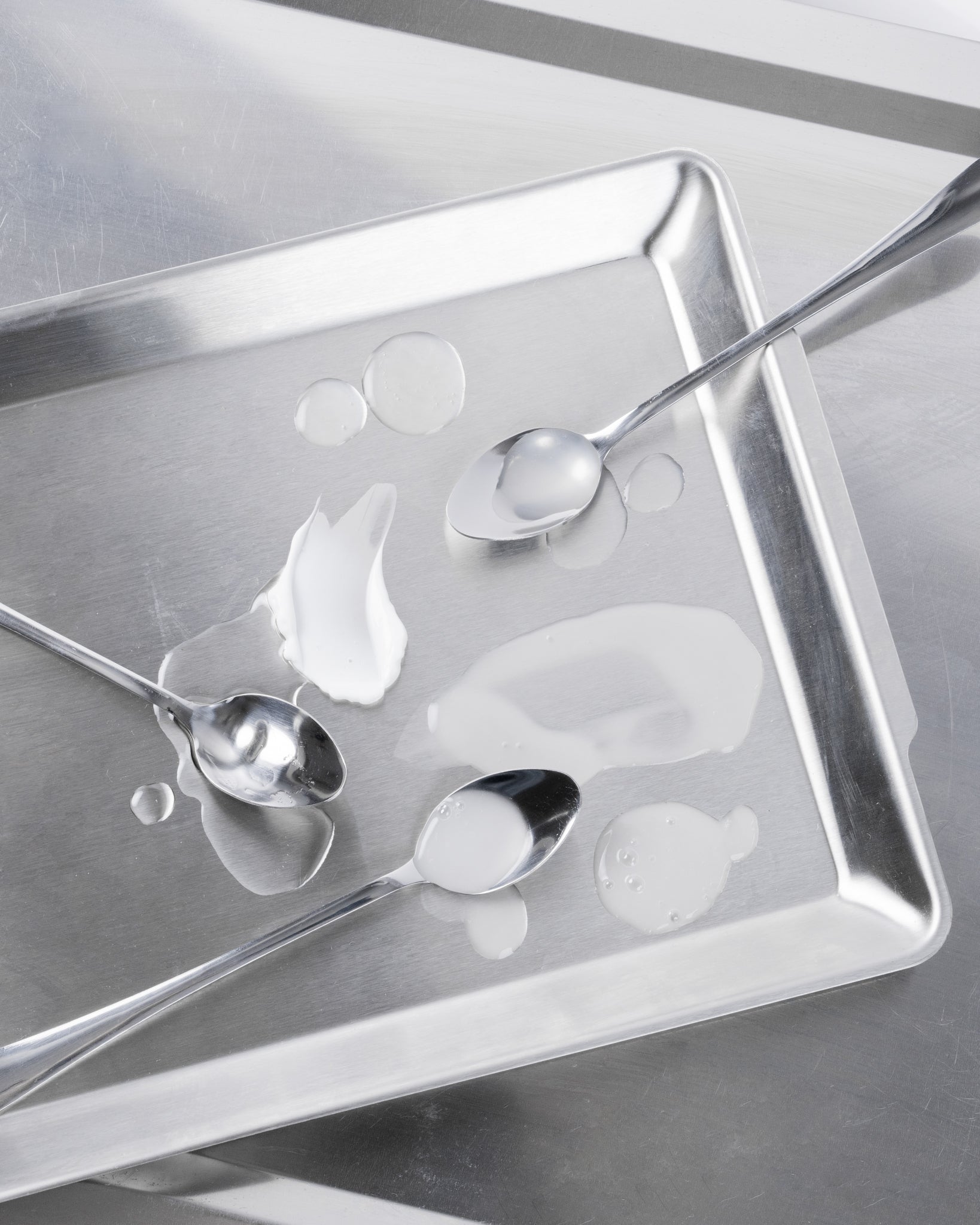 What is Hydrodermabrasion / Hydrafacial, and who is it suitable for?